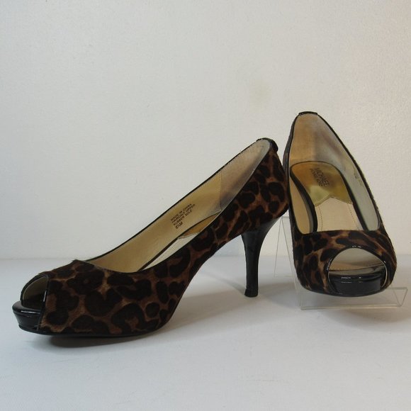 MICHAEL KORS Leopard Calf Hair Open Toe Pump - Picture 2 of 10